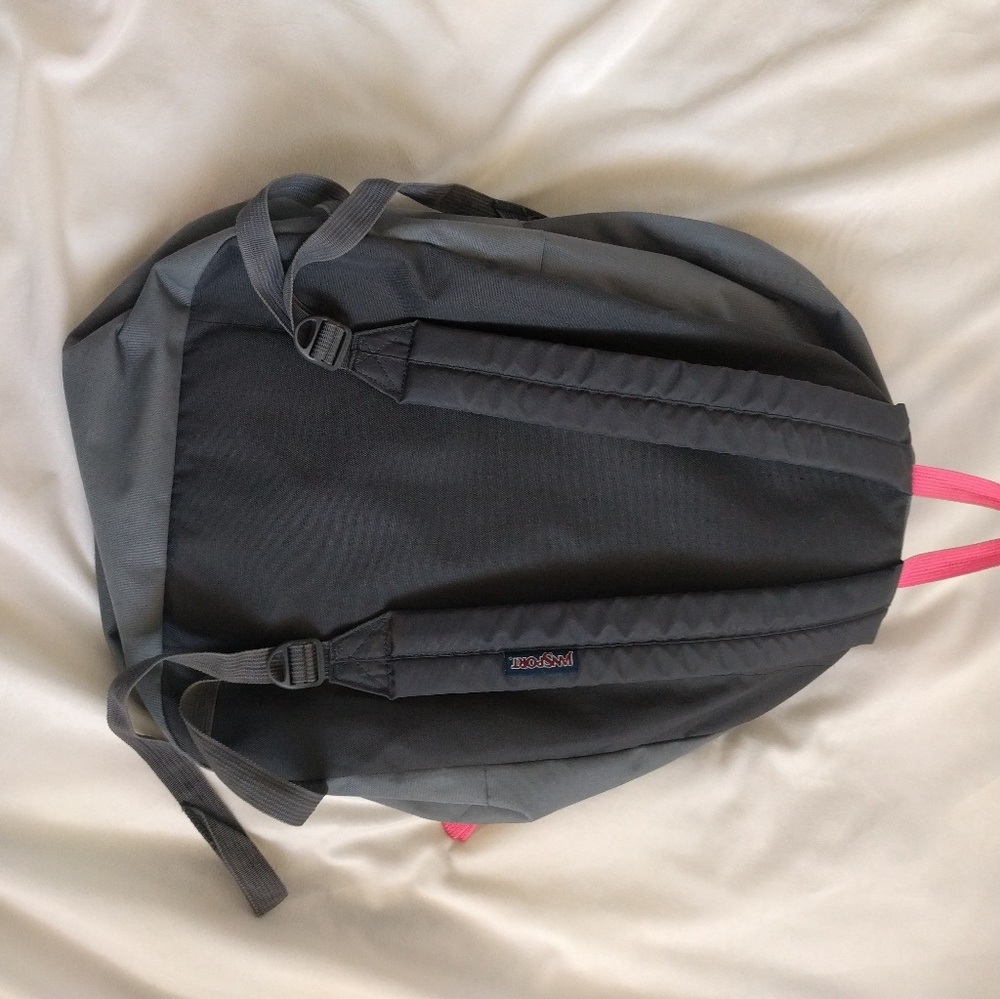 Back pack - Picture 2 of 2